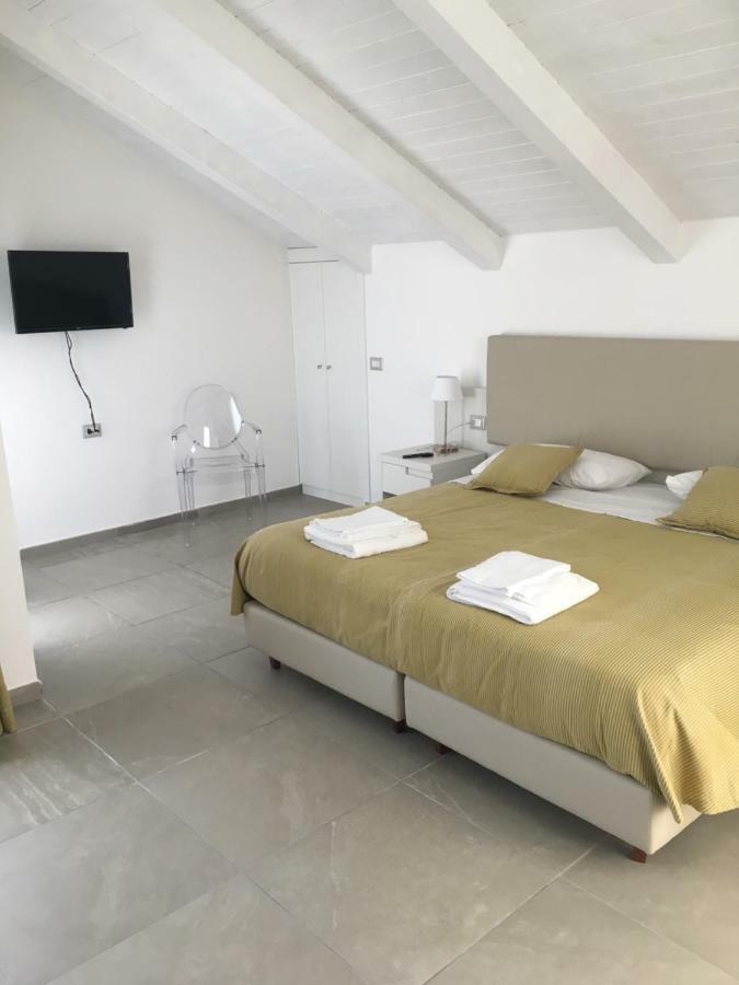 Quadruple Room with Private Bathroom